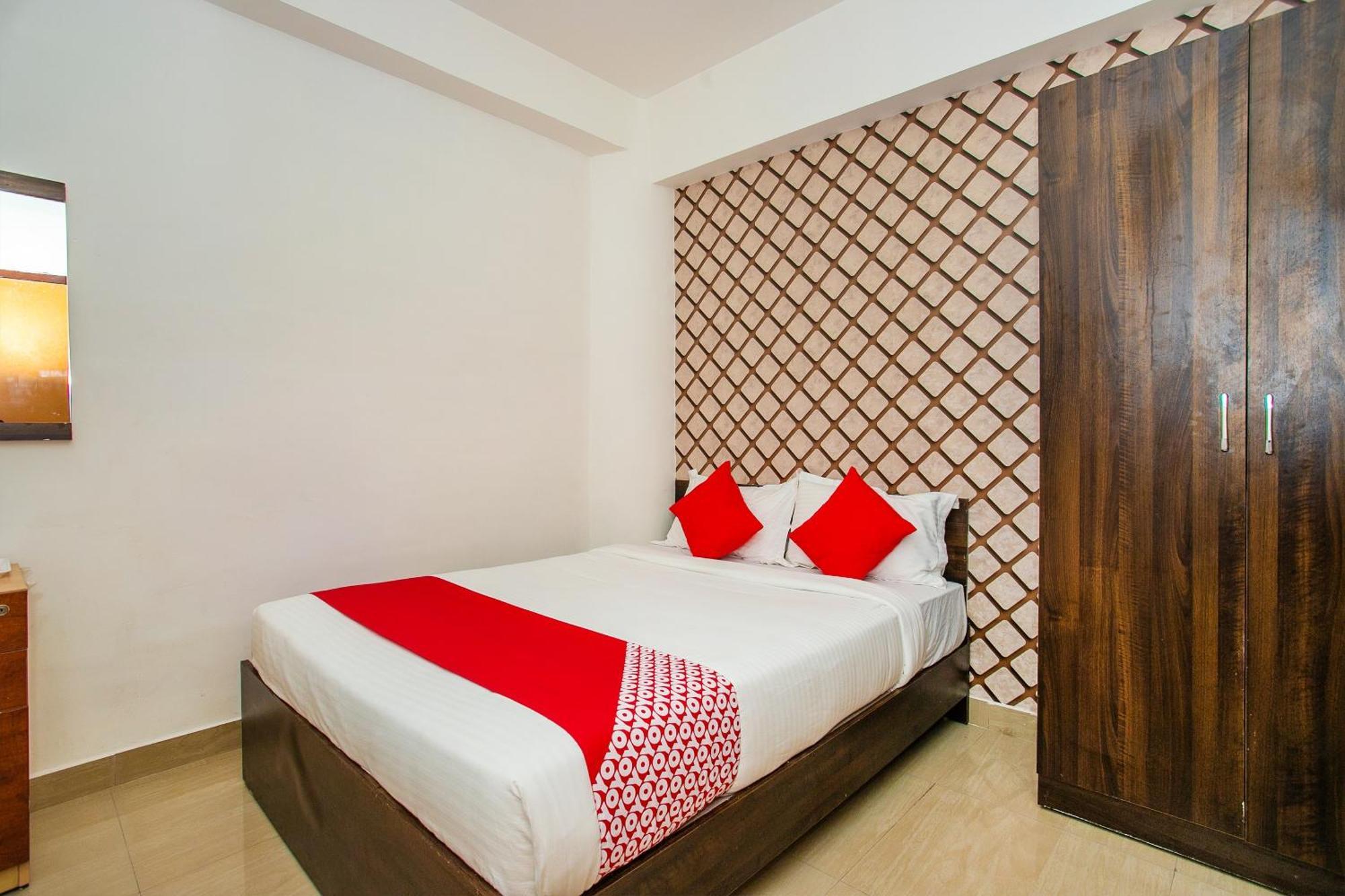 Oyo Splenor Inn Kammasandra Exterior photo